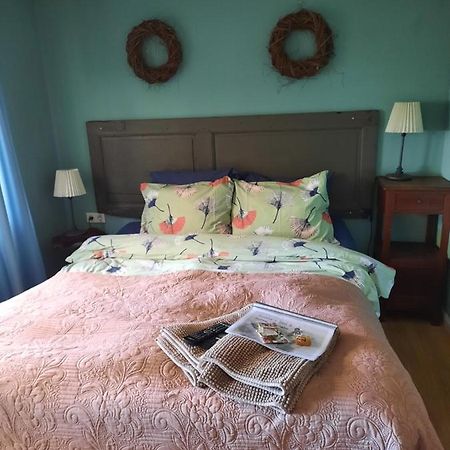 Anneke'S Bed En Botterhammeke Apartman Woensdrecht Kültér fotó